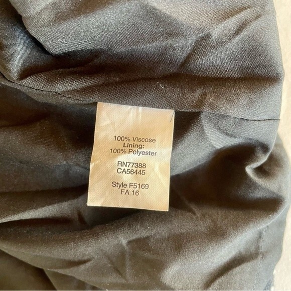 Madewell Zip Back Short Sleeve Shift Dress in Black Polkadot Scatter Size 2 - Picture 8 of 12